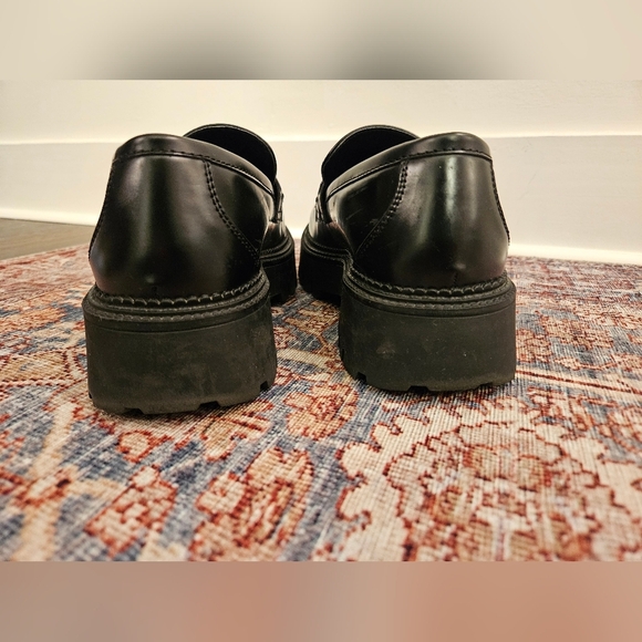 Steve Madden Aerin Lug Sole Chain Design Chunky Heel Loafer - Picture 4 of 9